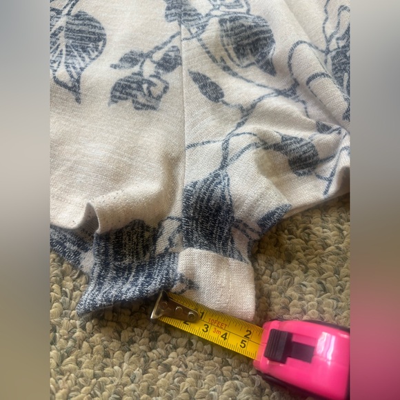 Ginger G Boho Summer Floral Print Flowy V-Neck Lined Romper - Picture 9 of 11